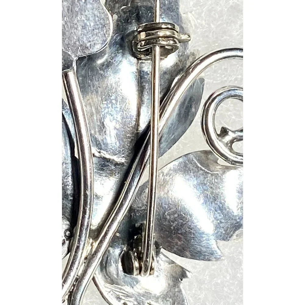 Vintage Taxco 925 Sterling‎ Silver Grape Leaf Brooch